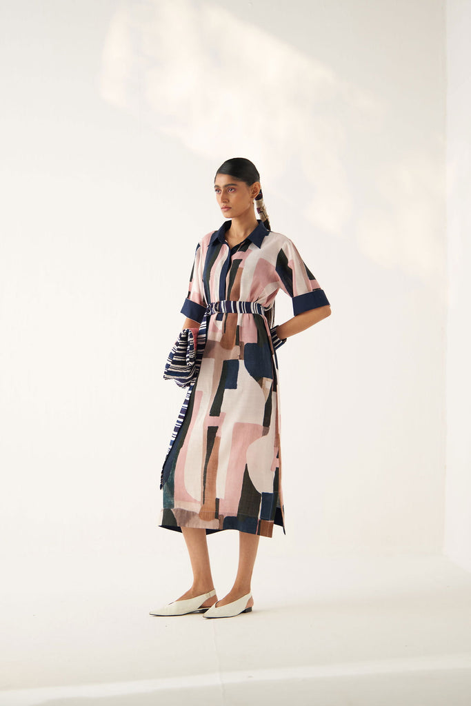 Arise Stft Tunic   (Accessories are Separate) - OFRIDA INDIA