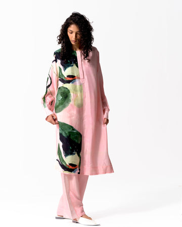 Bud Ofr Kurta (Silk) - OFRIDA INDIA