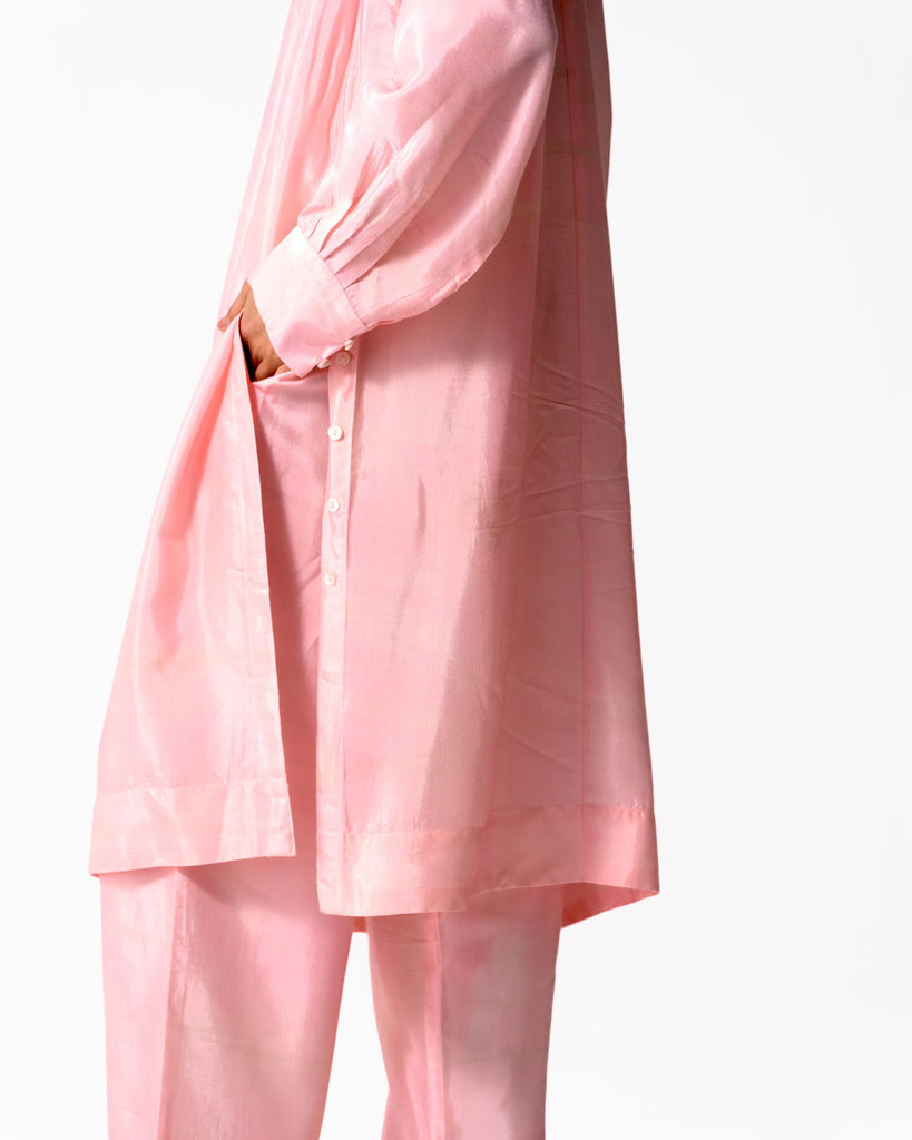 Bud Ofr Kurta (Silk) - OFRIDA INDIA
