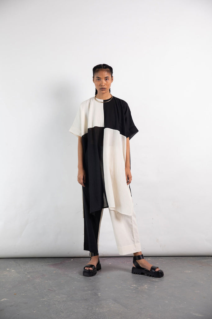 Duality Kaaftan Kurta - OFRIDA INDIA