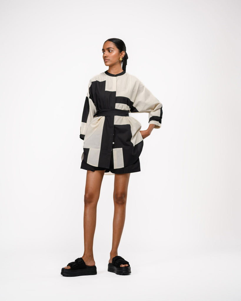 Geo BW Shirt - OFRIDA INDIA