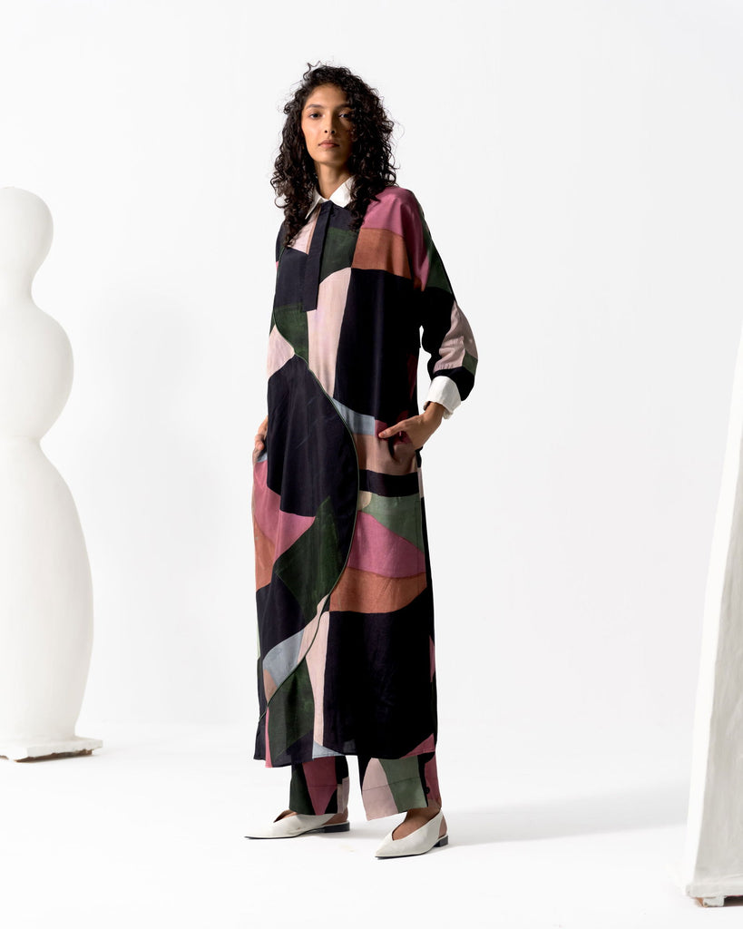 Geo Yin Kurta (Silk) - OFRIDA INDIA